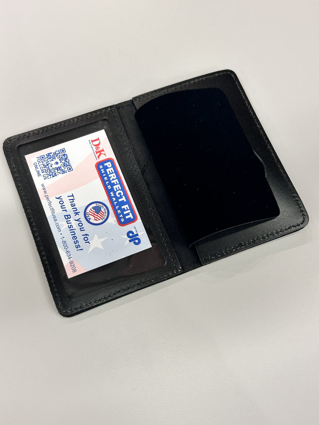 Badge/Id Wallet w. Logo